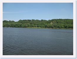 June - MN - River Boat - (53) * 3648 x 2736 * (2.67MB)